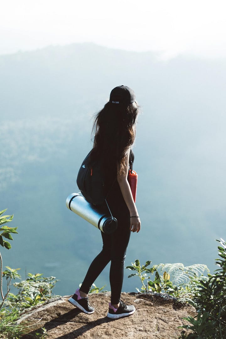 Solo_travelling_health_and_realities